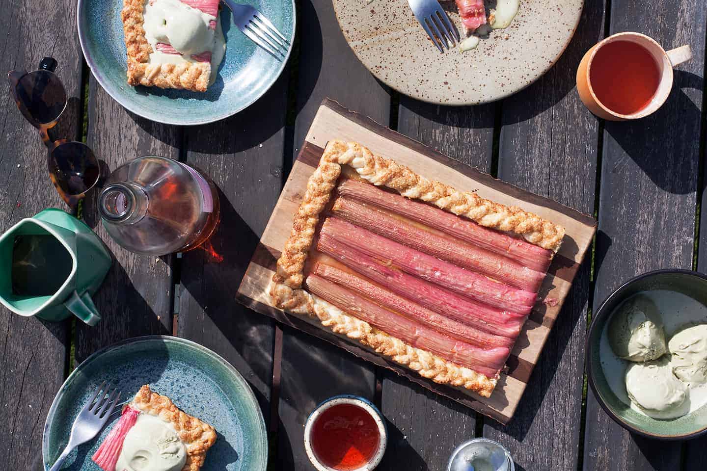 rhubarb-galette