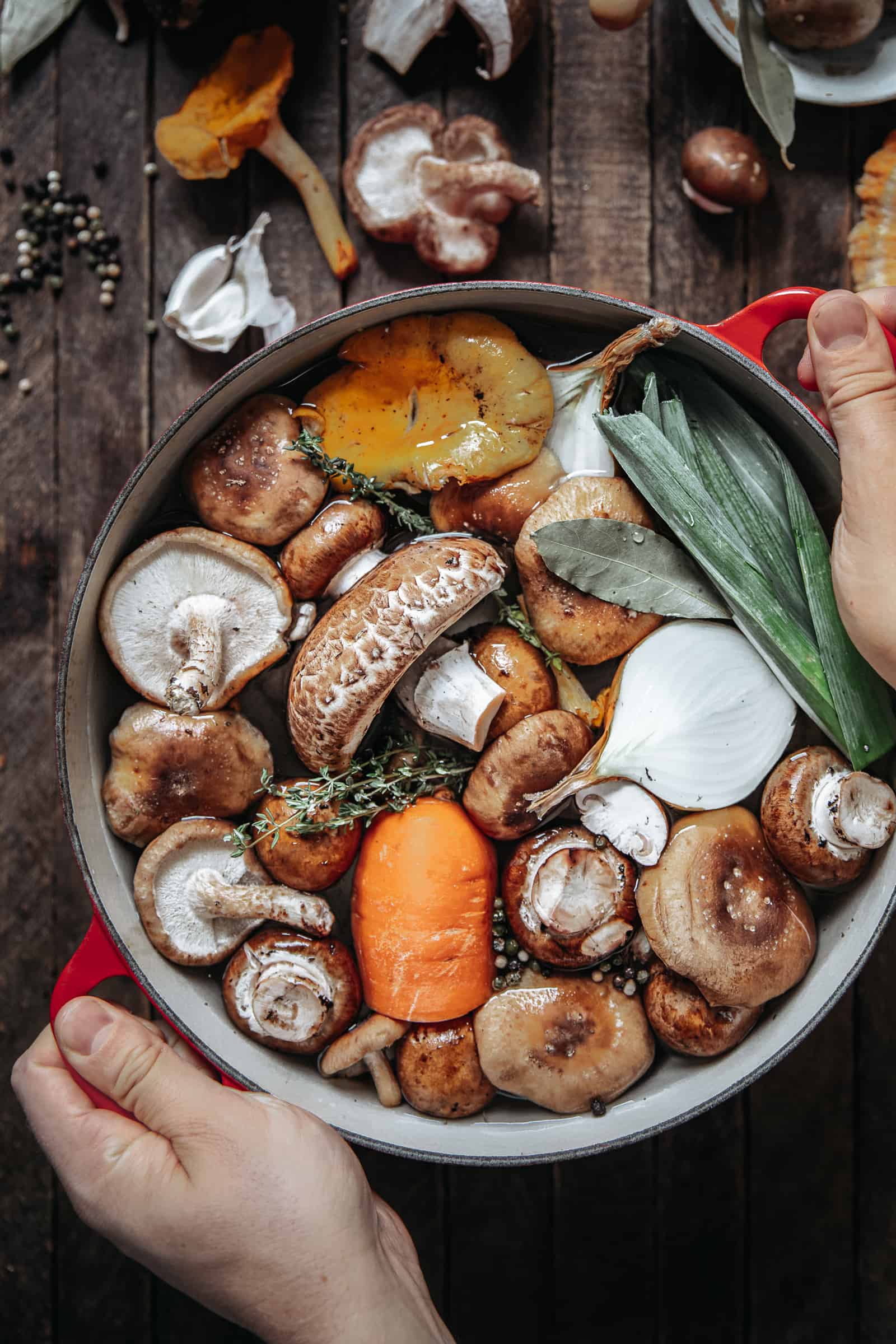 Easy Homemade Mushroom Stock