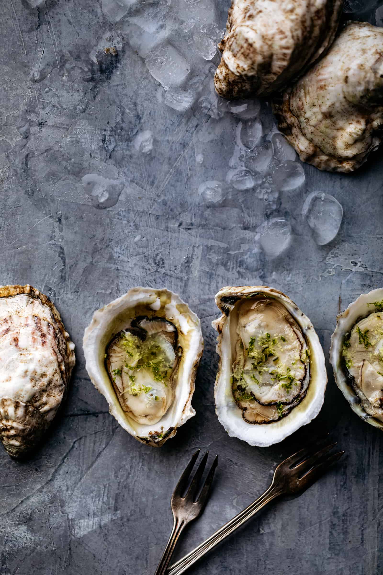 Oysters with Ginger-Lime Mignonette Sauce